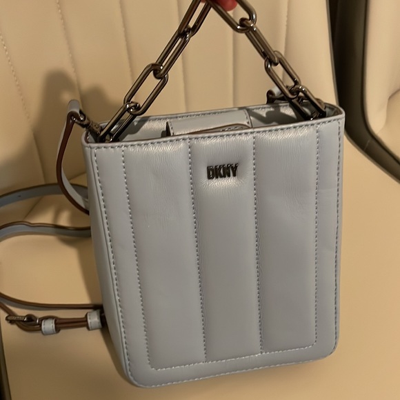 Dkny Bags Dkny Chain Crossbody Poshmark